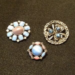 Multi Color Brooches - (3)